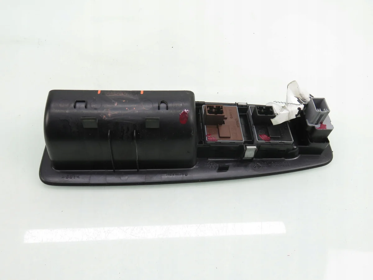 Fensterrahmen VW Polo 9N 6Q1867171F gebraucht image 3