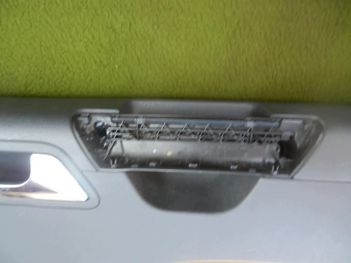 Bekleding deur rechts VW T5 Caravelle 7H2867104 image 5