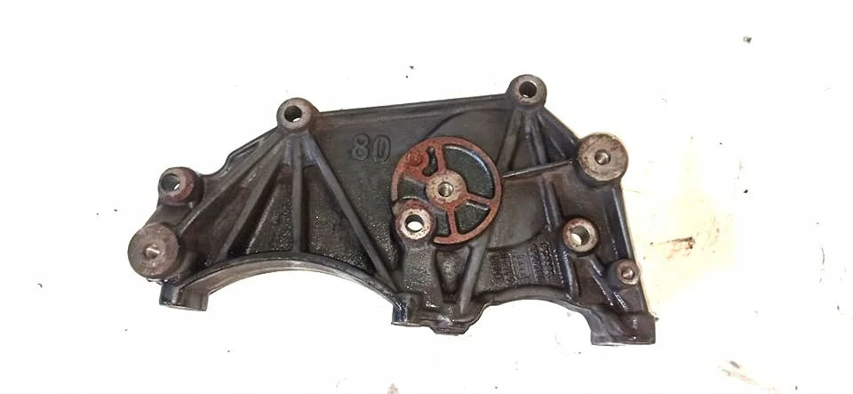Monteringsfäste för generator Scania R XPI E5