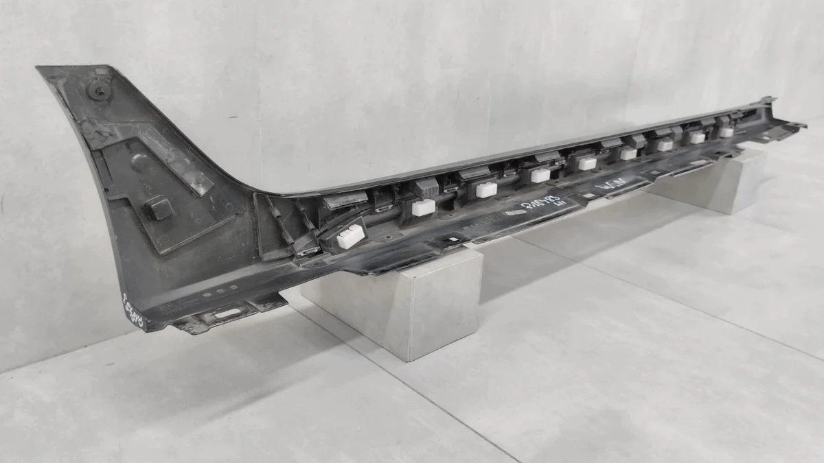 Schwellerleiste links Audi RS5 8W8 19-24 gebraucht image 9