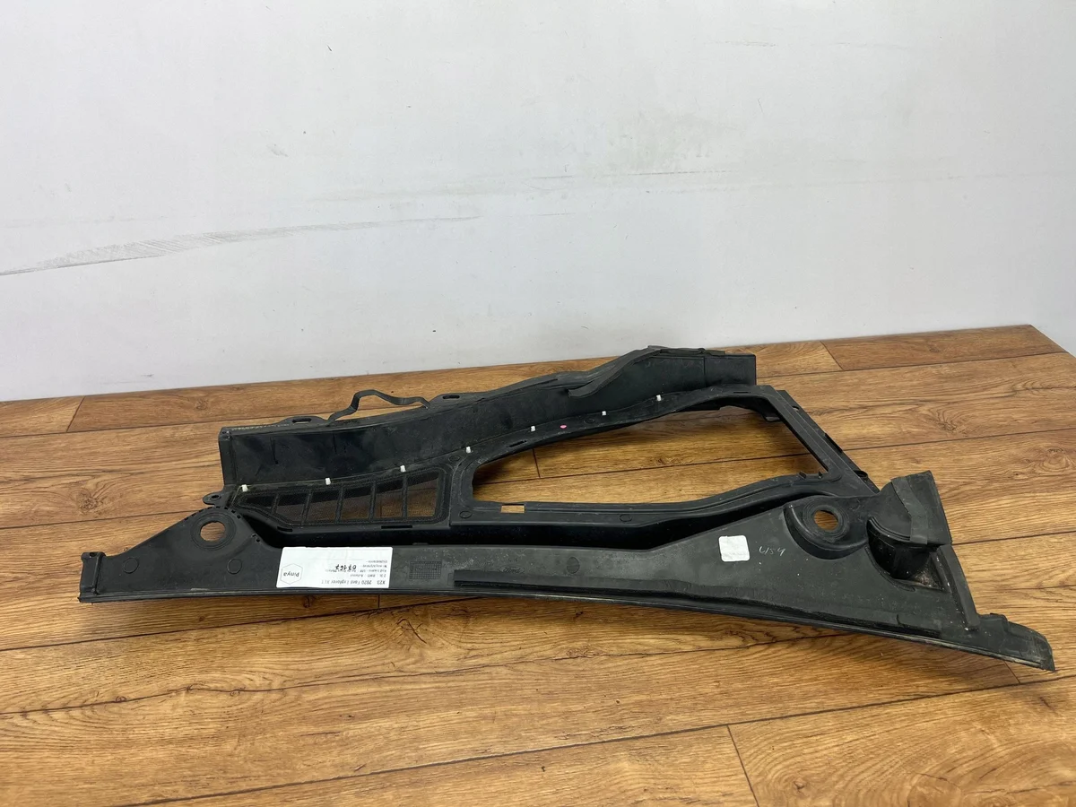 Ford Explorer 2020- Panel Izquierdo Usado LB5B-S02223-AGW