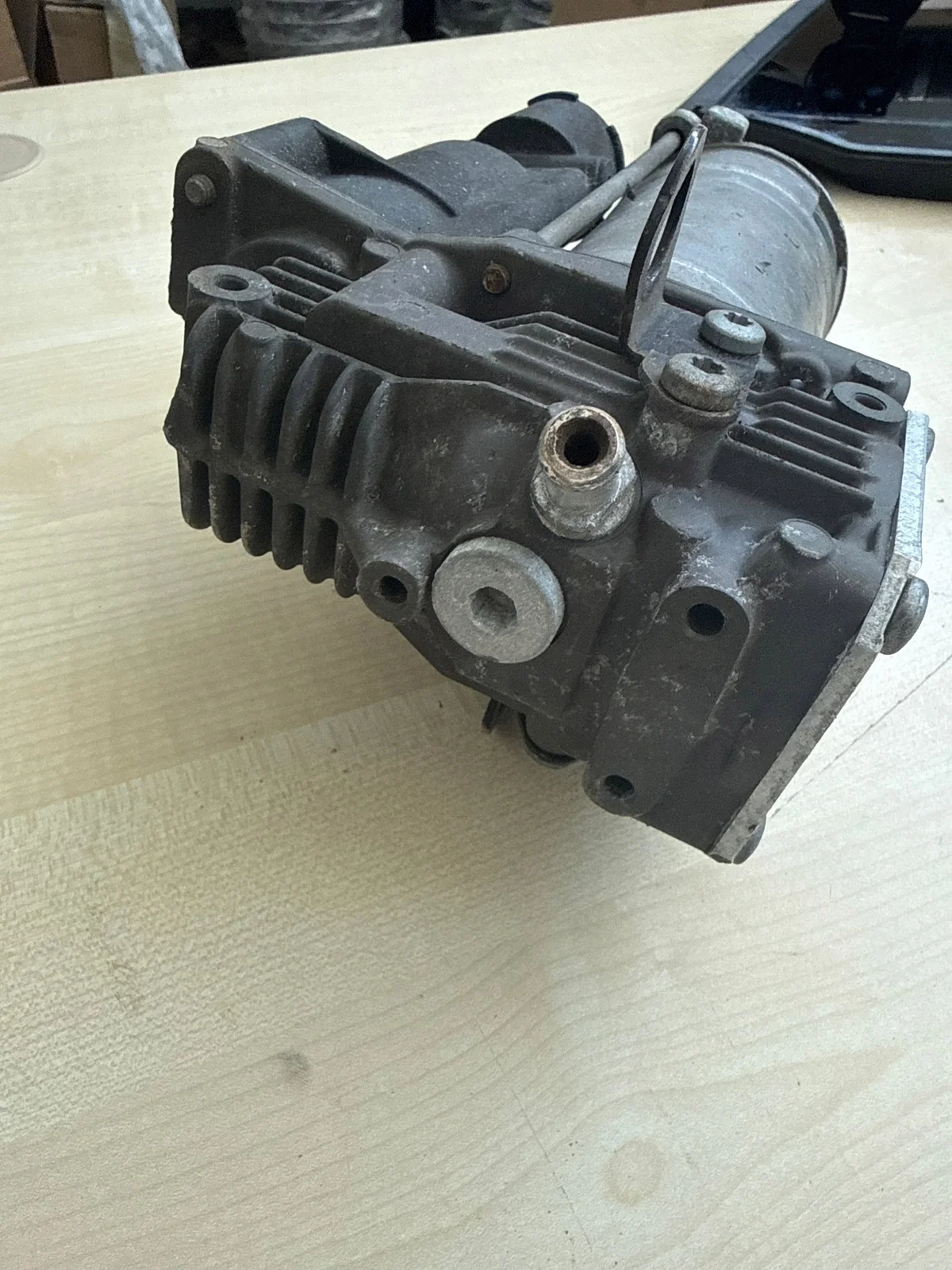 Compresseur suspension Mercedes GLE W167 image 3