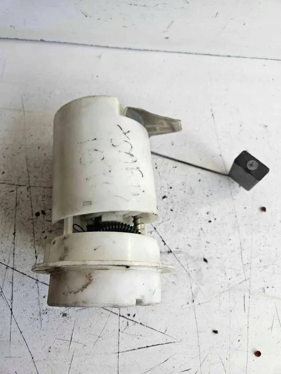 Citroen polttoainepumppu 9631944280