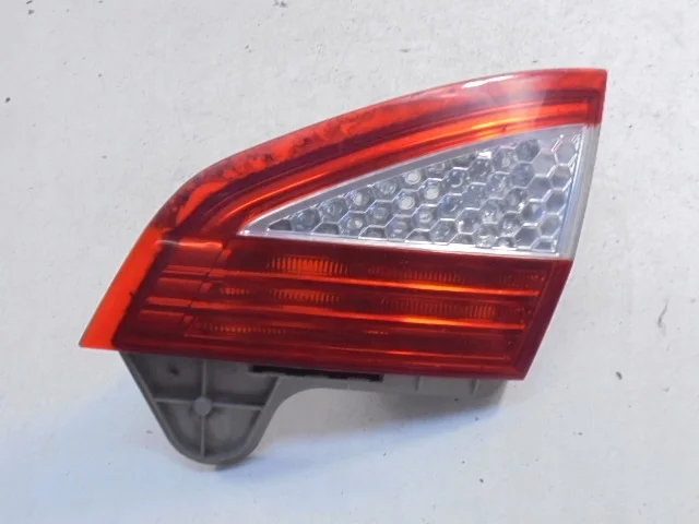 Luz trasera Ford Mondeo MK4 7S71-13A602-A