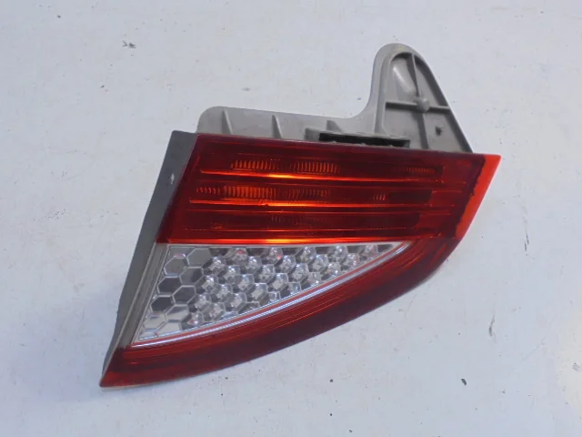 Luz trasera Ford Mondeo MK4 7S71-13A602-A image 4
