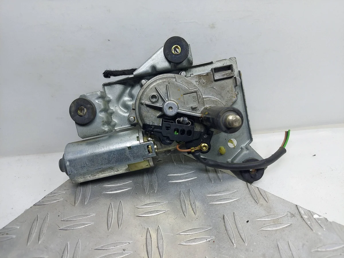Takamoottori Mitsubishi Carisma 0390206517KAS image 3