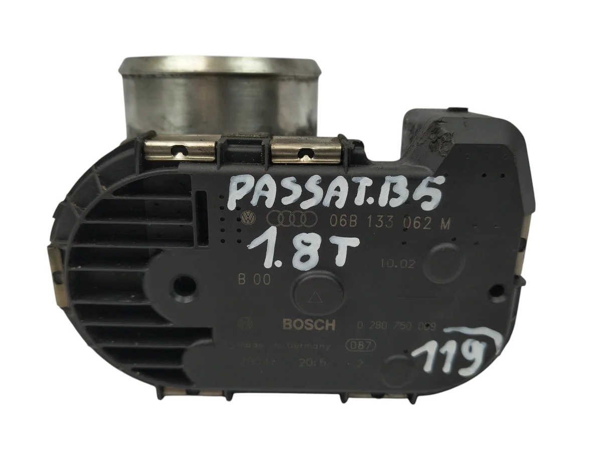 Kaasuläppäkotelo VW Passat B5 Audi A4 B6 B7 1.8T