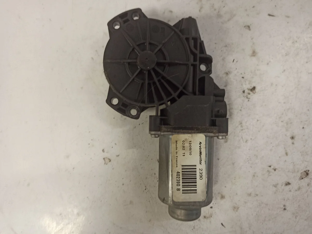 Motor Fensterheber Kia Sportage III Links Vorne image 10