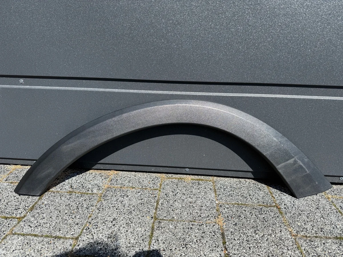 Täckt bakre skärmkant Fiat Tipo II