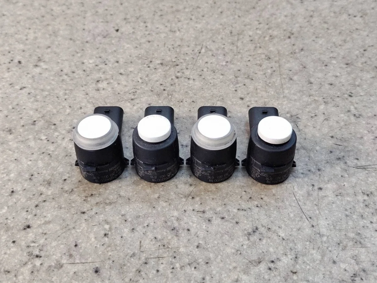 Sensor PDC Mercedes CLS W218 Blanco A2125420018