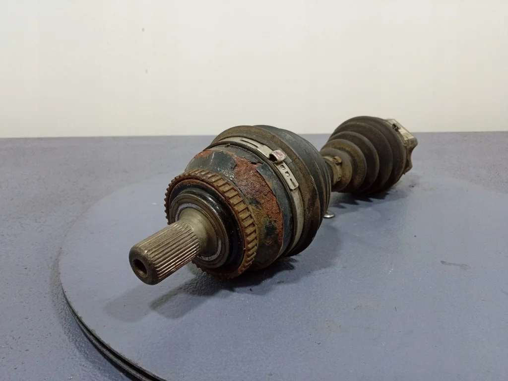 Volvo S80 I 2.9 Antriebswelle vorne links kurz