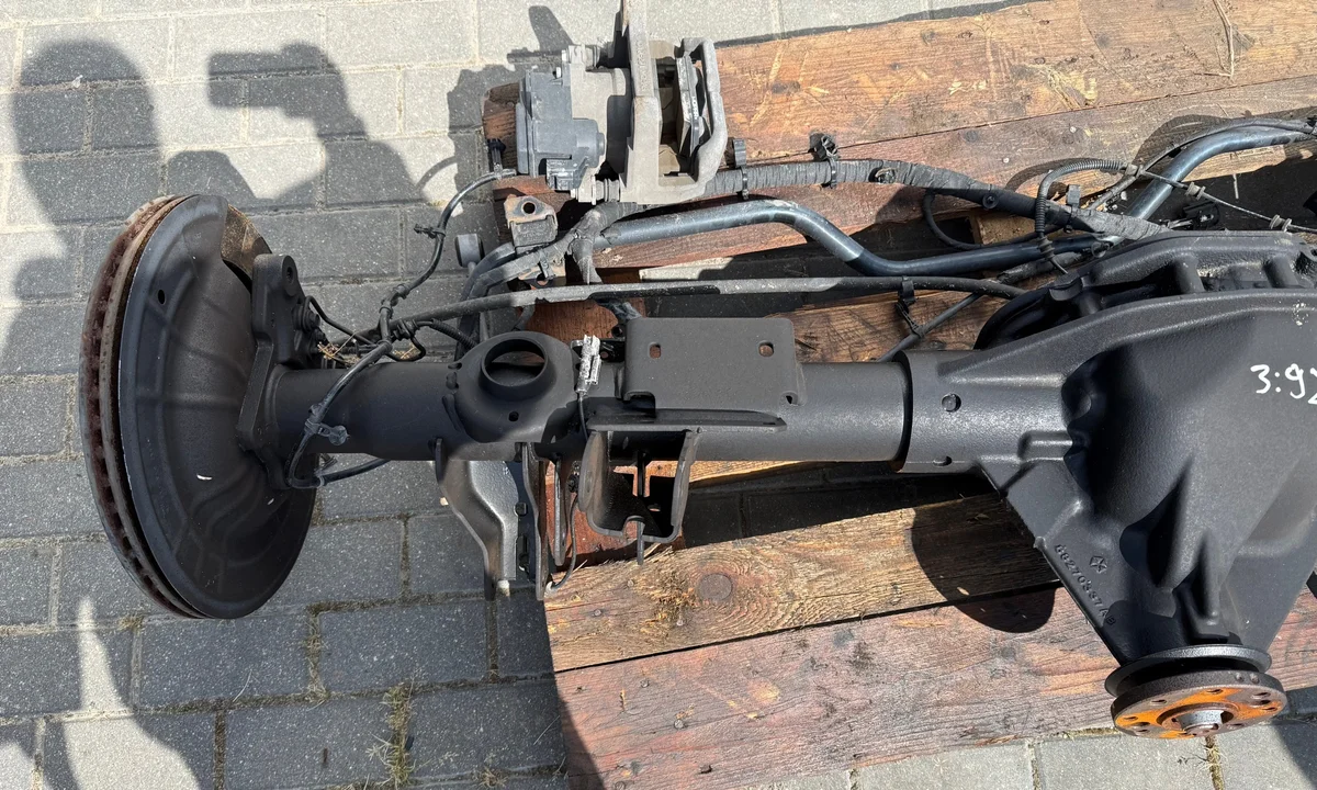 Used Rear Axle ELocker 3:92 Dodge Ram V DT