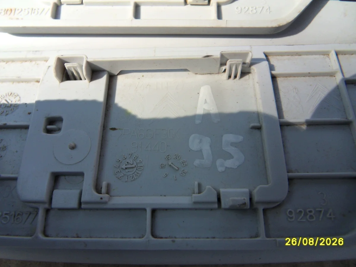 Manípulo Teto Peugeot 508 SW Usado image 3