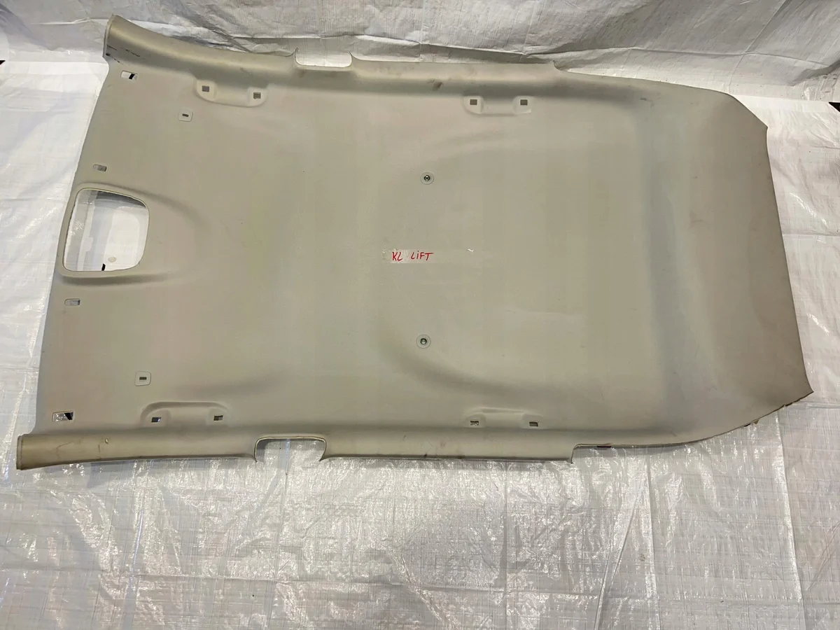 JEEP CHEROKEE KL PODSUFITKA AUE7894