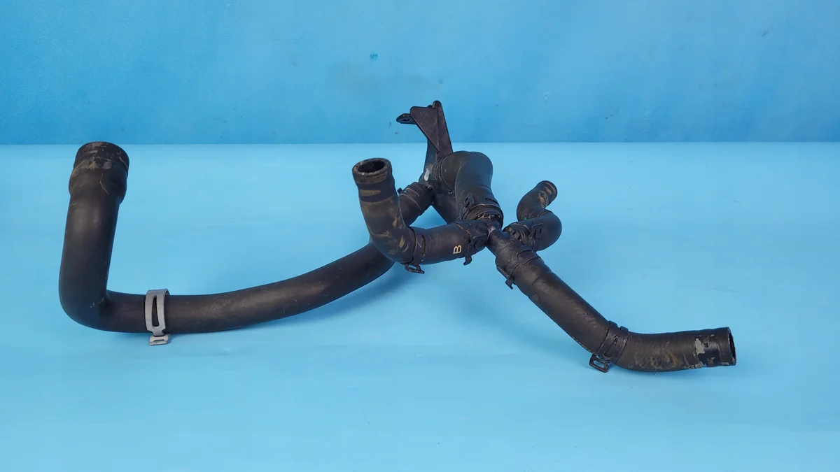 Opel Insignia B Schlauch Leitung 55510923 image 7