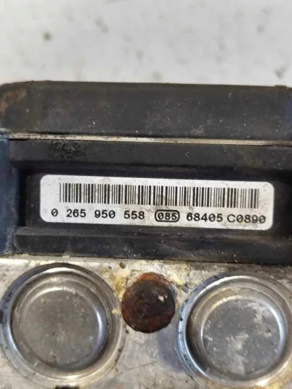 Centralina ABS ESP Peugeot 4542.K8 Usata image 6