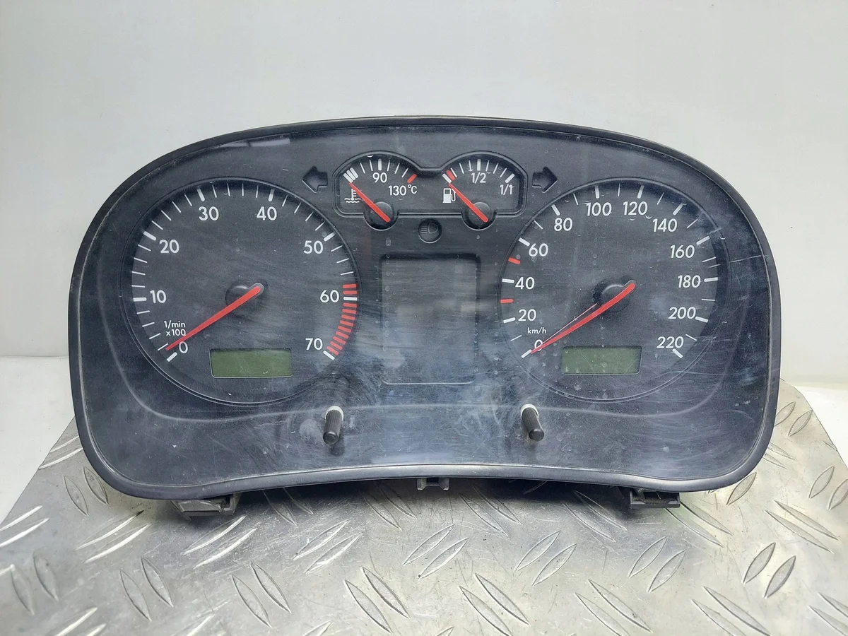 Snelheidsmeter VW Golf IV 1.6 1J0920802
