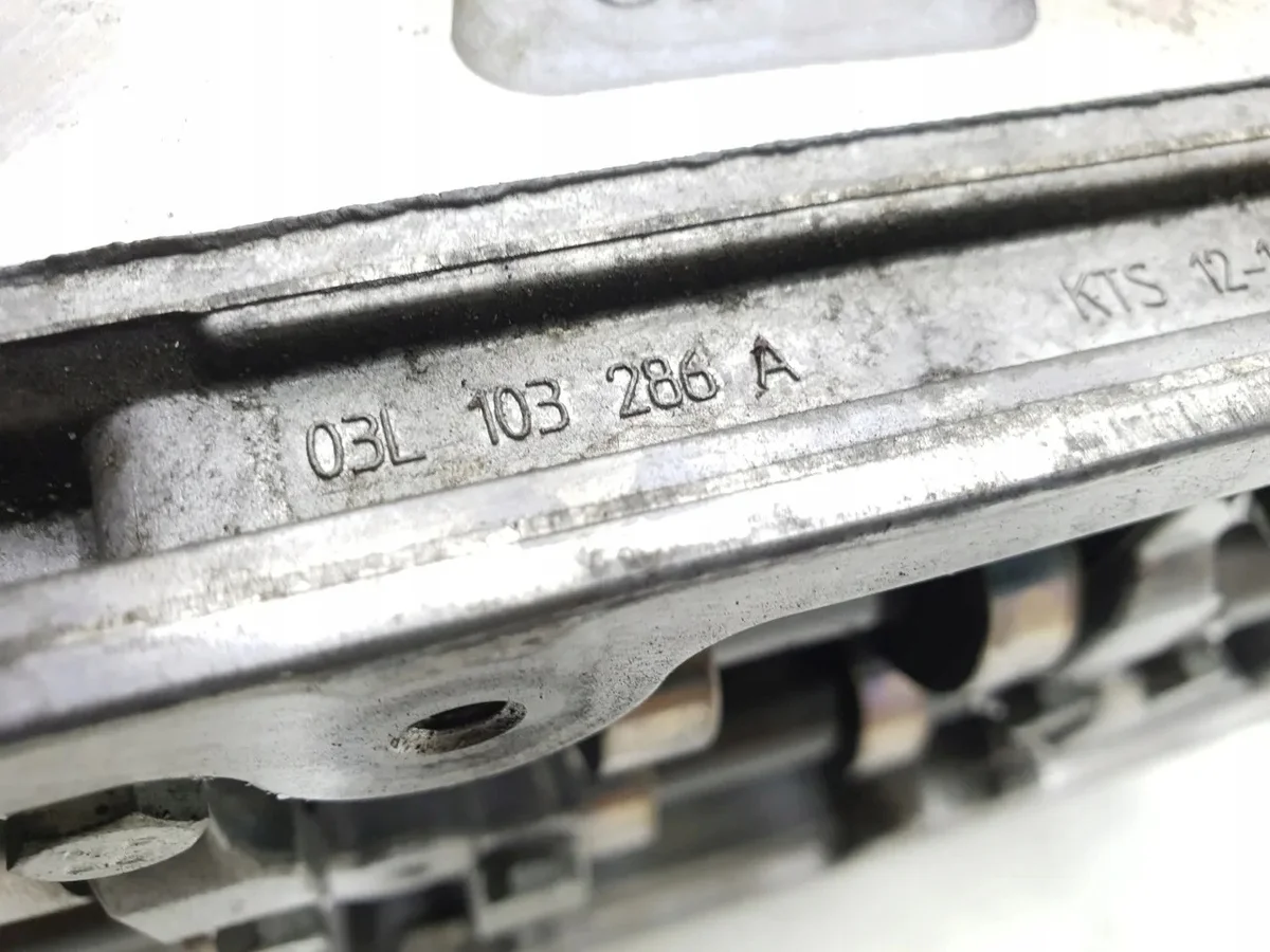Topplock Audi VW Seat Skoda 1.6TDI 03L103373A image 4
