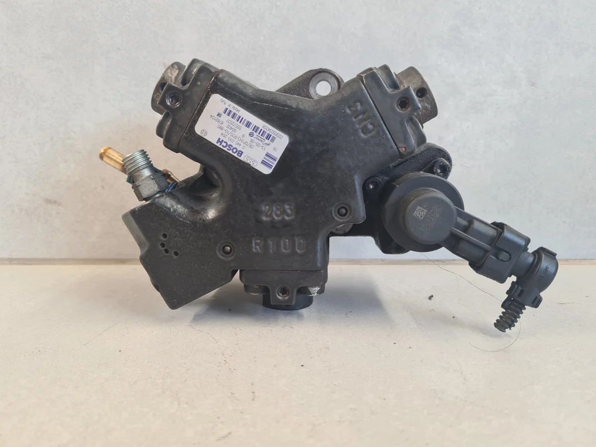 Brandstofpomp Opel Astra J 1.3 CDTI A13DTE