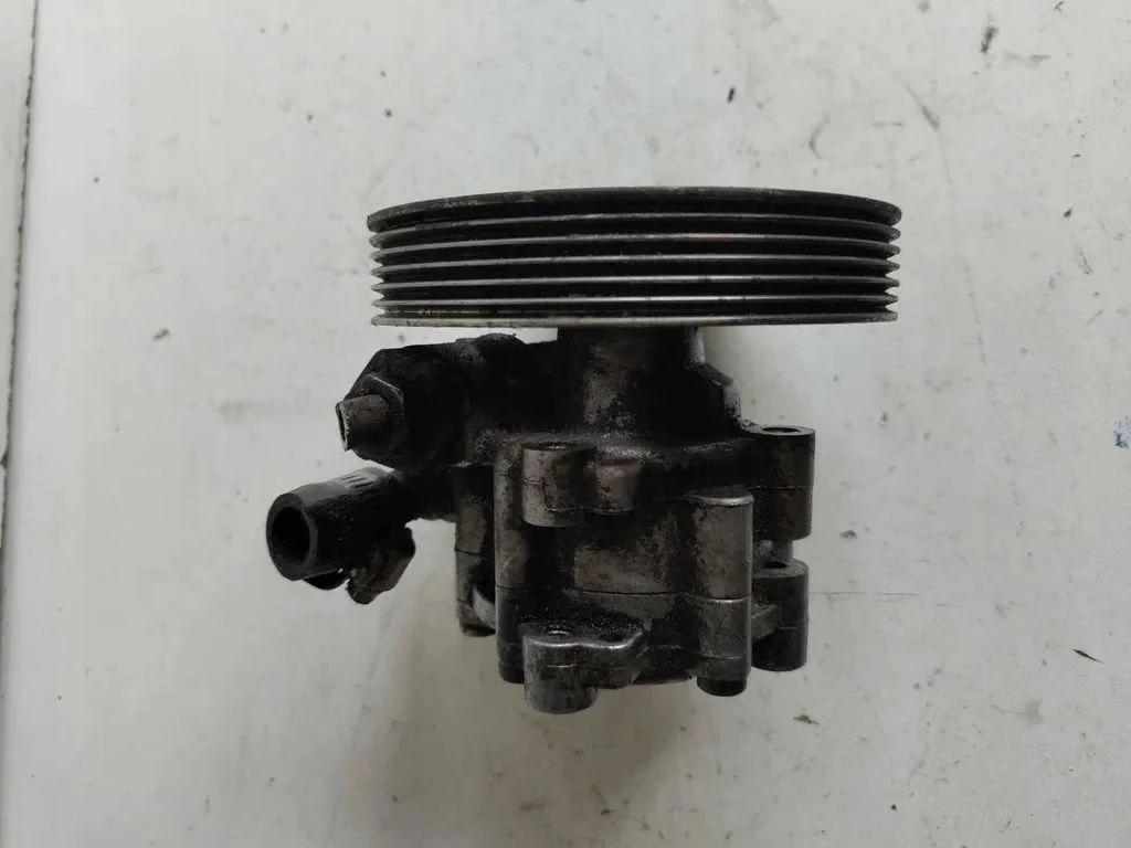 Pompe hydraulique Citroën 7617955501