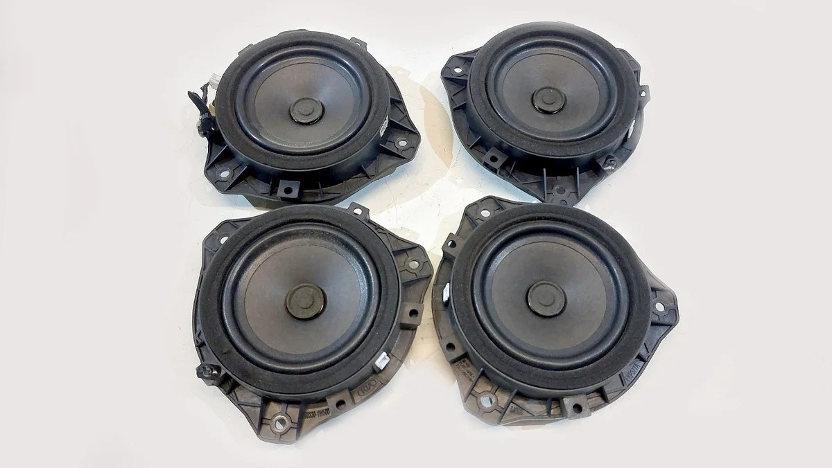 Kia Rio III ovikaiuttimet 2011-2017 image 3