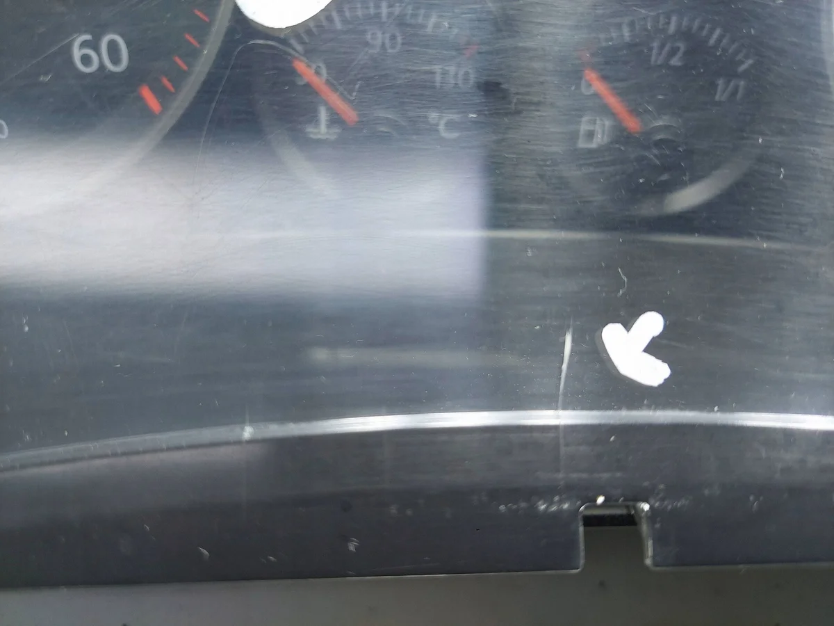 Instrumentbräda VW Golf V 1.9 TDI image 9
