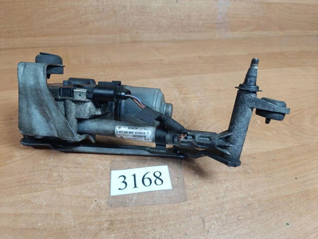 Motor limpiaparabrisas VW Touran Usado image 3