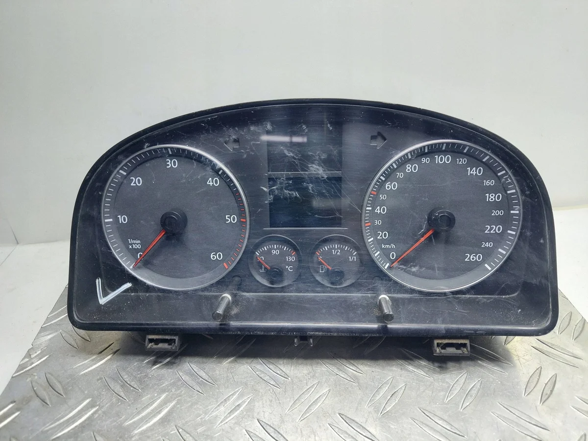 Nopeusmittaristo VW Touran 1.9 TDI 1T0920861A