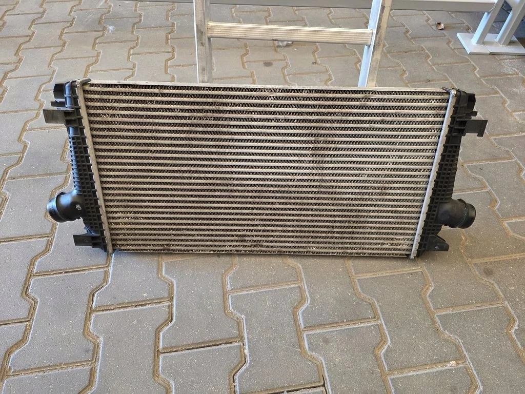 Intercooler Opel Astra J 2.0 CDTI 13267647 image 2
