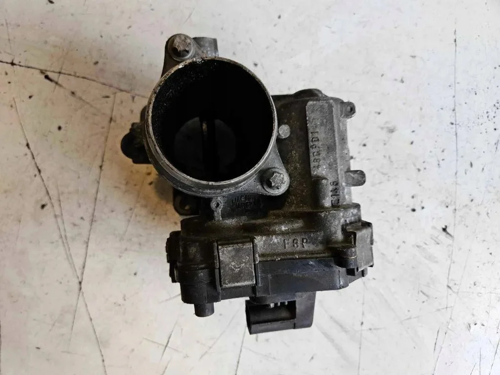Boîtier papillon Opel Zafira B 1.9 CDTI 48CP01
