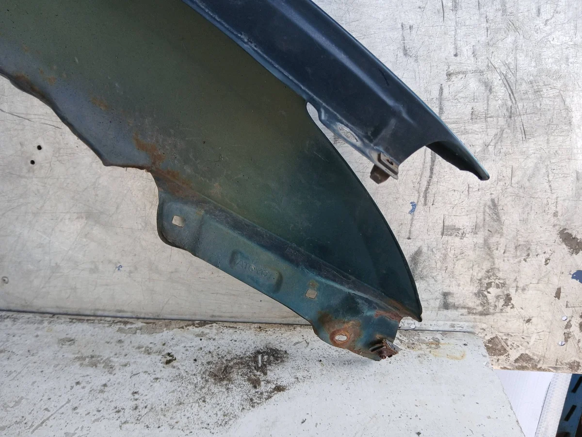 Used Front Left Fender Toyota Corolla E12 52D5 image 9