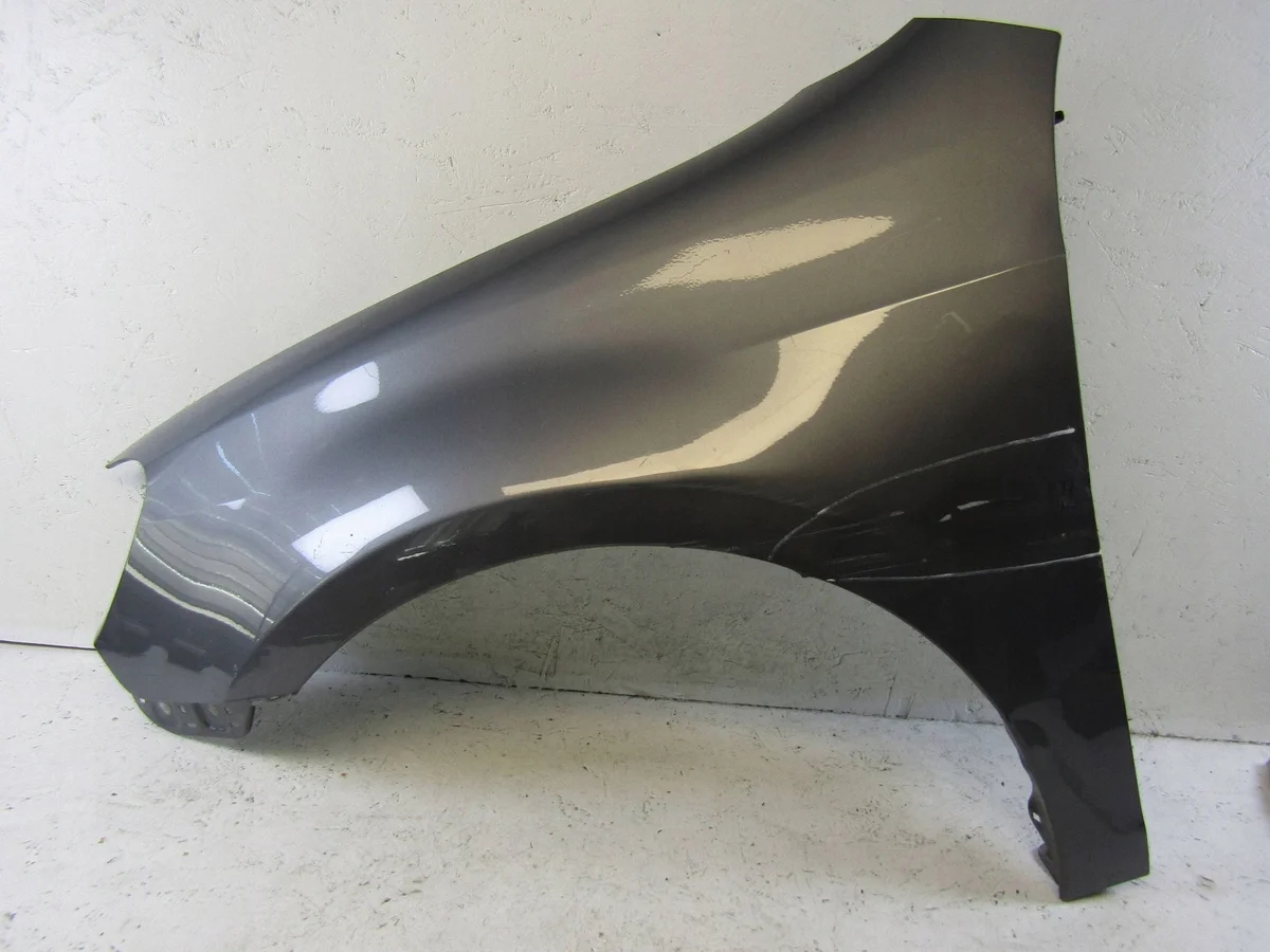 VW Golf 6 VI voorspatbord links 5K6821215
