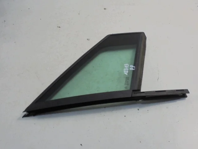 Citroen C4 I Dreieckscheibe vorne rechts image 5