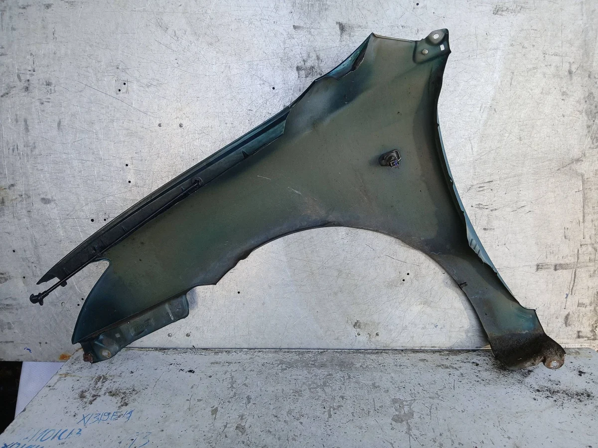 Front Fender Right Toyota Corolla E12 X16A20 image 6