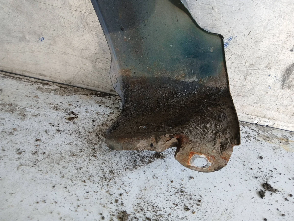 Front Fender Right Toyota Corolla E12 X16A20 image 8