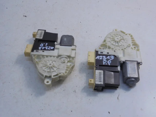 Citroen C4 I Fensterheber Motor vorne links