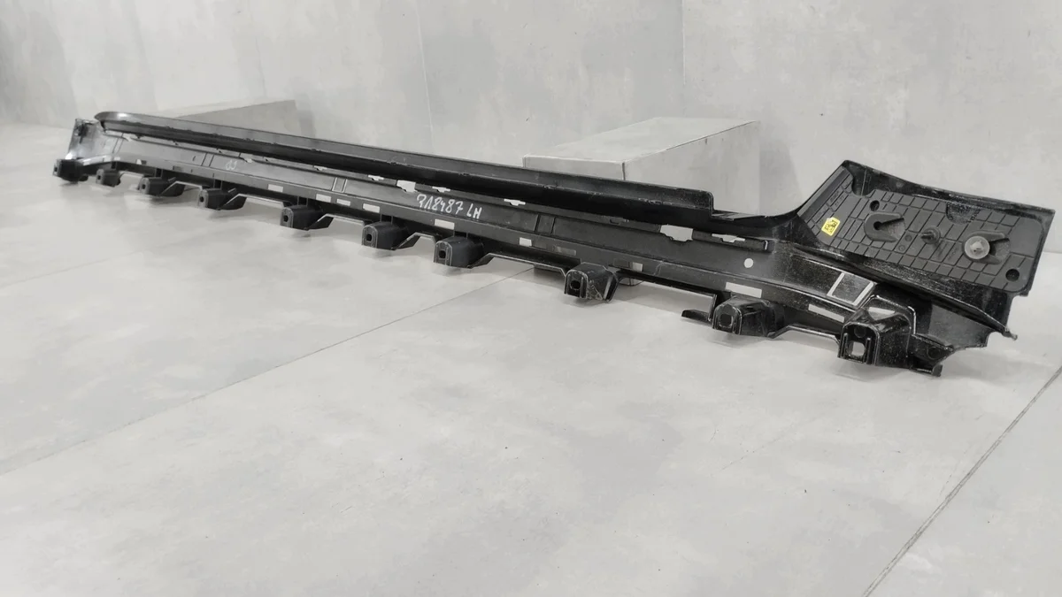 Schwellerleiste BMW i4 G26 M Paket links gebraucht image 8