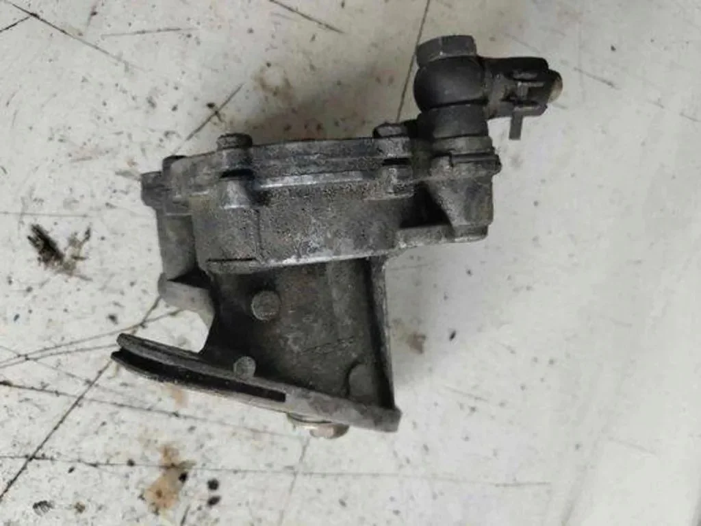 Vakuum pump Volkswagen Transporter Caravelle T4