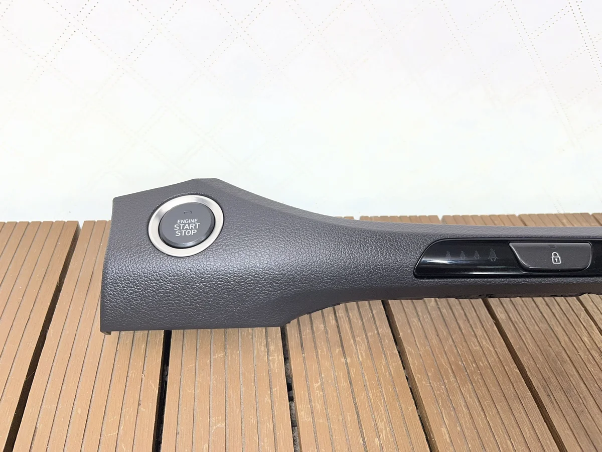 Hyundai i30 III Decor Console Start Stop image 3