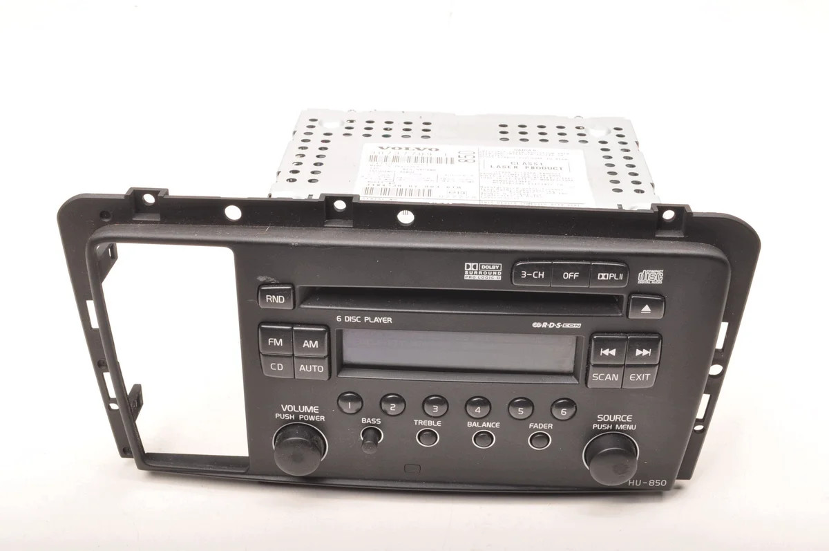 Rádio Volvo S60 I V70 II XC70 30737709