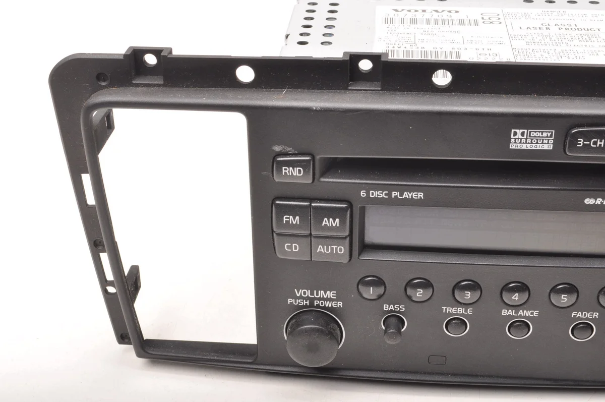 Rádio Volvo S60 I V70 II XC70 30737709