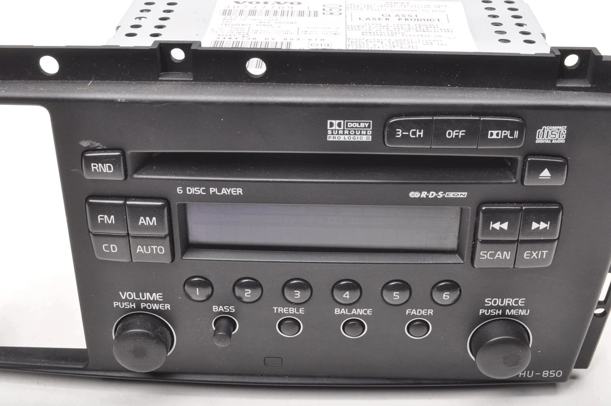 Radio Volvo S60 V70 XC70 30737709 image 5