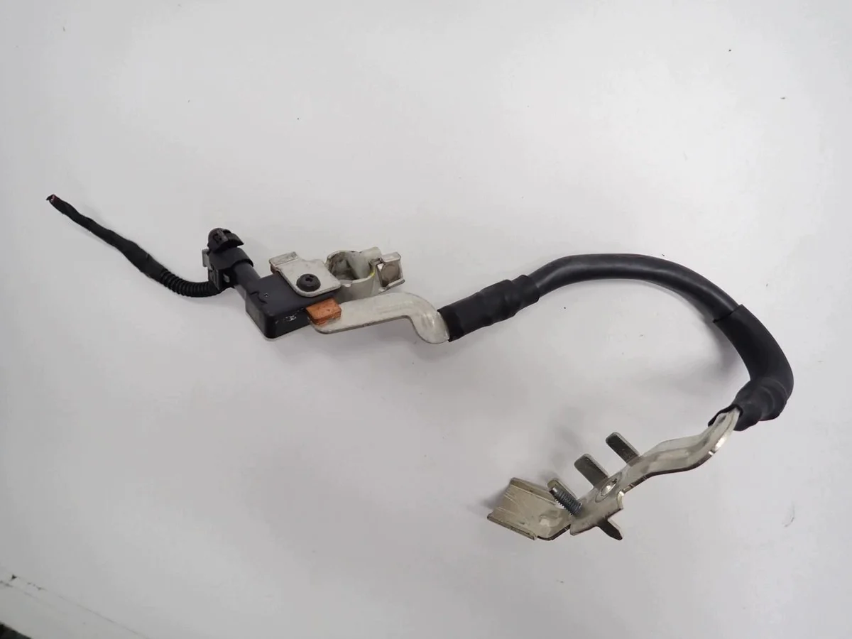 Battery Fuse Terminal 5Q0915181J Skoda Karoq Used