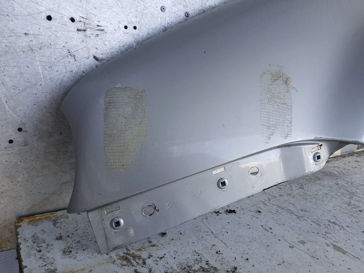 VW Golf IV Front Left Fender Used X16A22