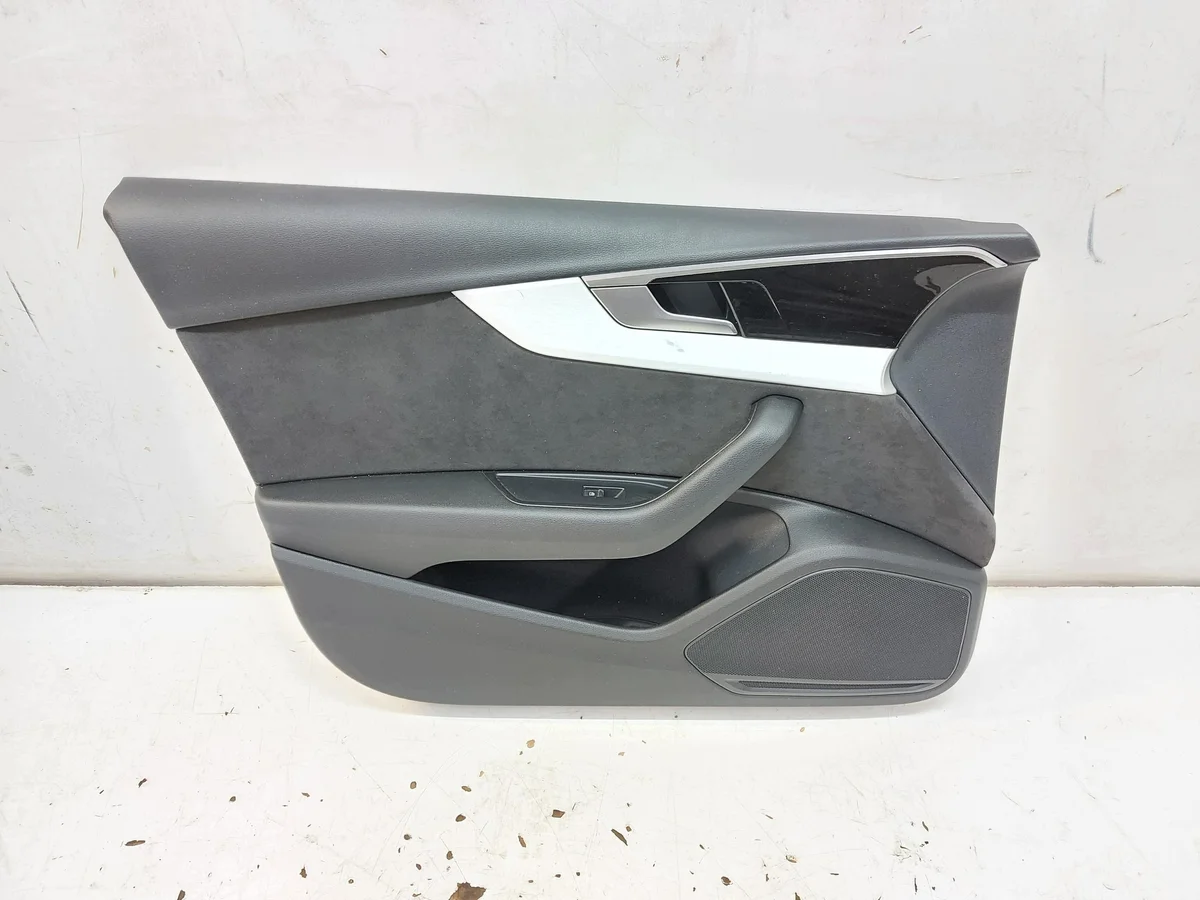 Audi A4 B9 Tapiceria Porta Esquerda Dianteira