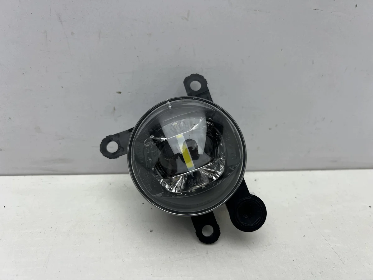Opel Corsa F Lift Koplamp Links LED DRL Gebruikt
