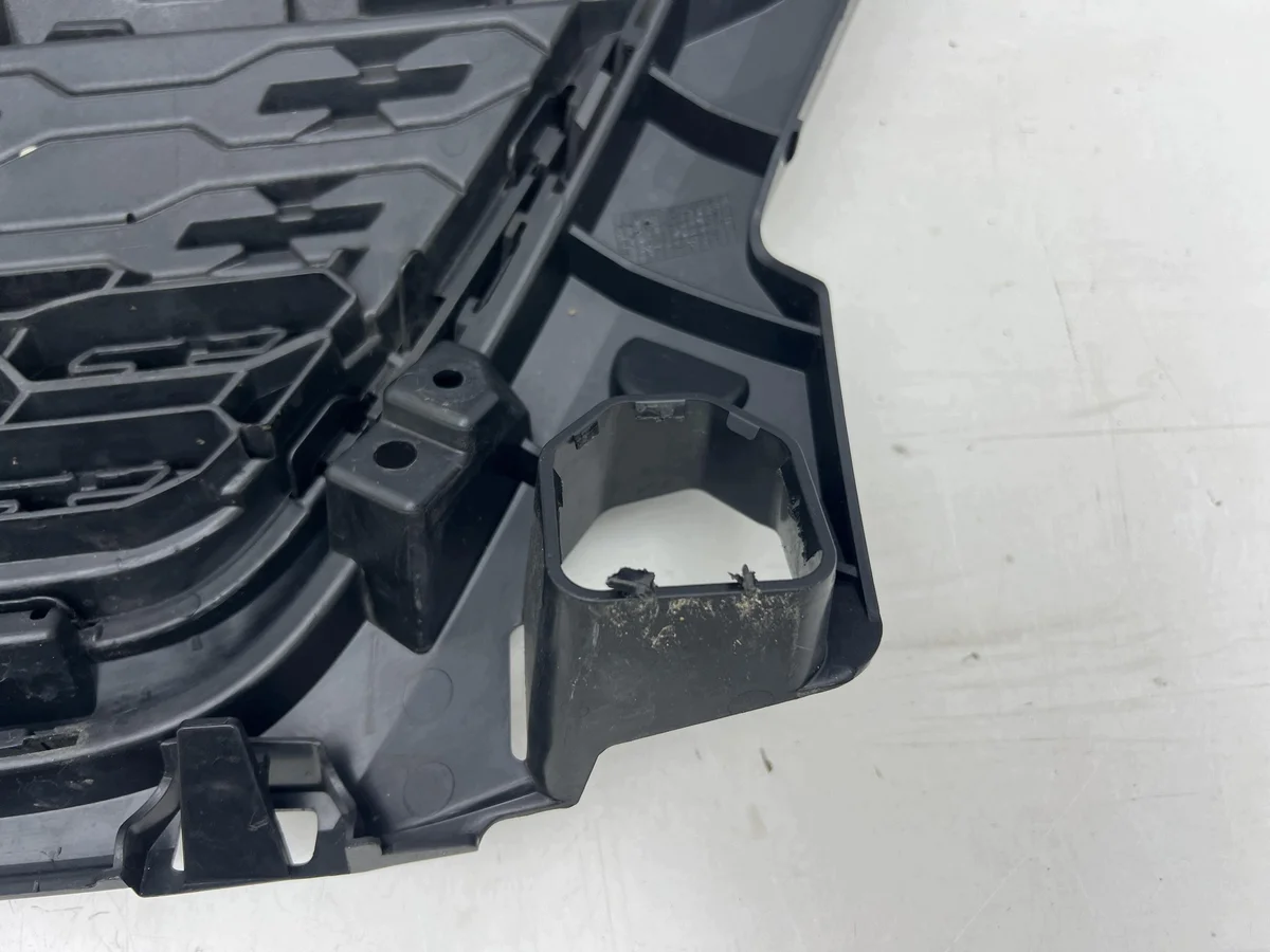 Kühlergrill Seat Ibiza V 6F 2017-2021 gebraucht image 5