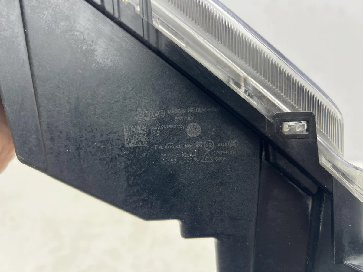 Farol VW Polo VI 2G LED Direito Usado image 5