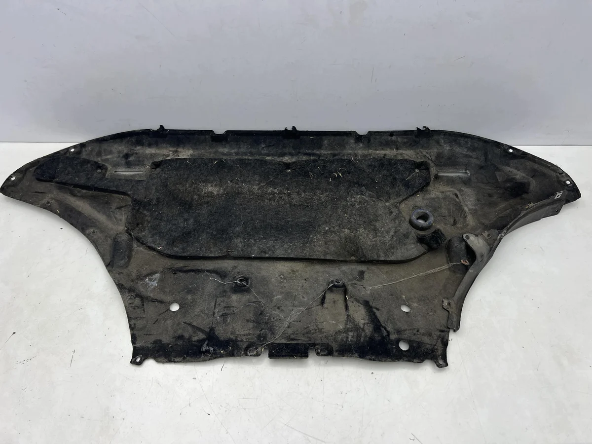 Audi Q7 II 4M Placa Protetora Motor Usada image 6