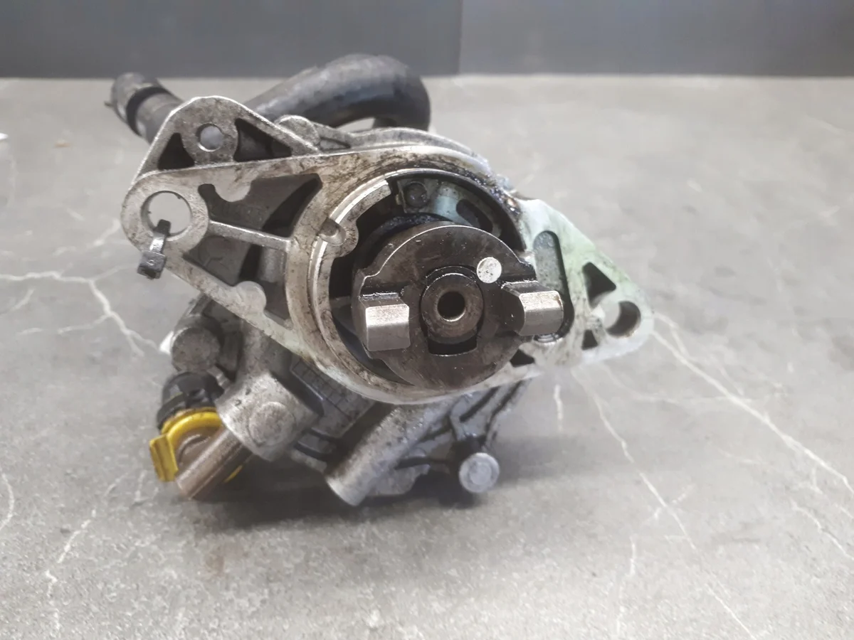 Bomba Vacío Opel Corsa C 1.25L Diesel image 5
